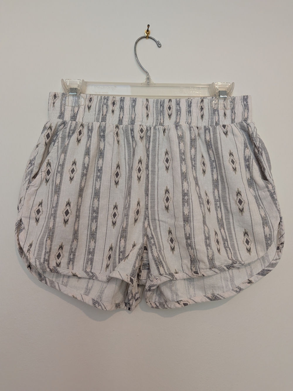 Rewash Aztec-Striped Elastic Waist Linen Shorts, Sz. M/L